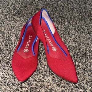 Rothy's Red Pointed Toe Flats with Blue Trim 7.5